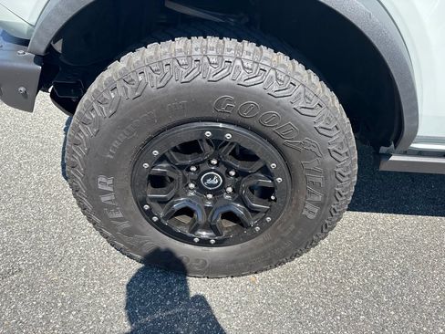 Used 2021 Ford Bronco First Edition AWD/4WD image 11
