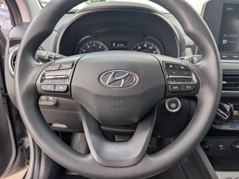 Used 2023 Hyundai Kona SEL AWD/4WD image 11