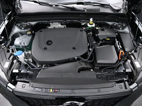 New 2026 Volvo XC40 B5 Ultra w/ Climate Package image 29