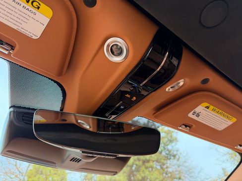 New 2026 Aston Martin DB12 Convertible image 39