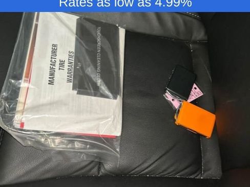 Certified 2023 Volvo XC40 B5 Plus w/ Driver Assist Package image 7