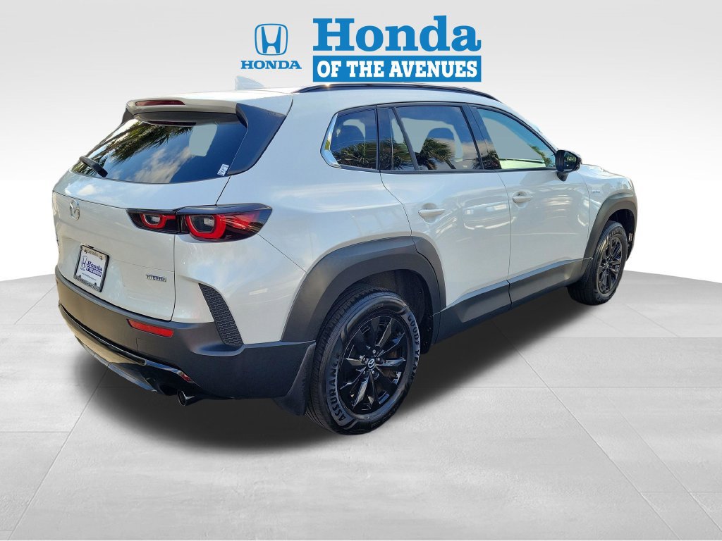 Used 2025 MAZDA CX-50 AWD 2.5 Hybrid w/ Premium Pkg image 4