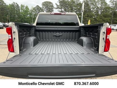 New 2026 Chevrolet Silverado 1500 RST w/ RST Select Package AWD/4WD image 26