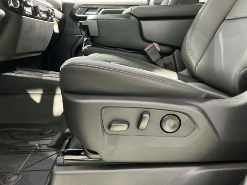 New 2026 Chevrolet Silverado 1500 LT w/ All Star Edition Plus image 22