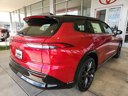 New 2026 Toyota Crown Signia AWD/4WD image 11
