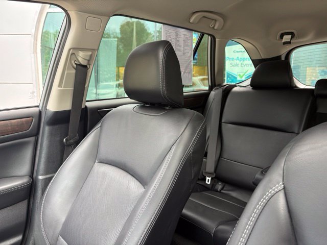 Used 2019 Subaru Outback 2.5i Limited AWD/4WD image 23
