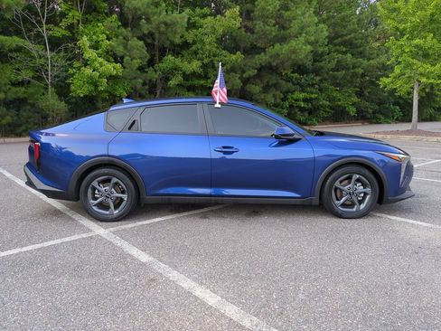 Used 2025 Kia K4 FWD image 3