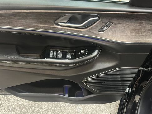 Certified 2021 Jeep Grand Cherokee L Overland image 18