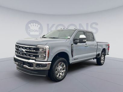 New 2025 Ford F350 Lariat w/ Lariat Ultimate Package