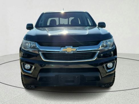 Used 2017 Chevrolet Colorado LT w/ LT Convenience Package RWD image 8