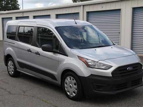 Used 2023 Ford Transit Connect XL FWD image 4