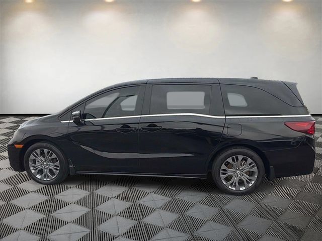Used 2025 Honda Odyssey Touring image 8