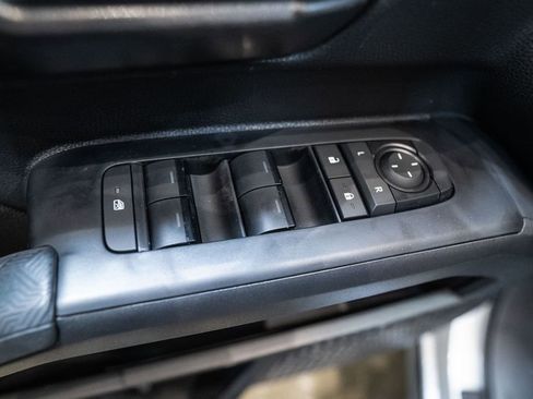 New 2026 Toyota Tacoma SR5 image 17