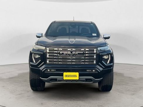 Used 2023 GMC Canyon Denali image 8