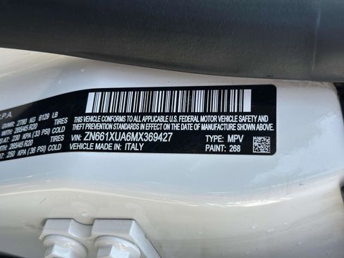 Used 2021 Maserati Levante image 17