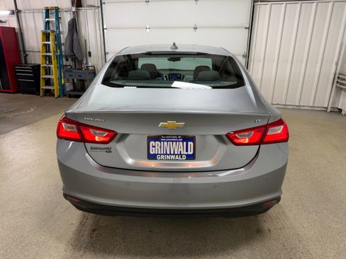 Used 2025 Chevrolet Malibu LT FWD image 23