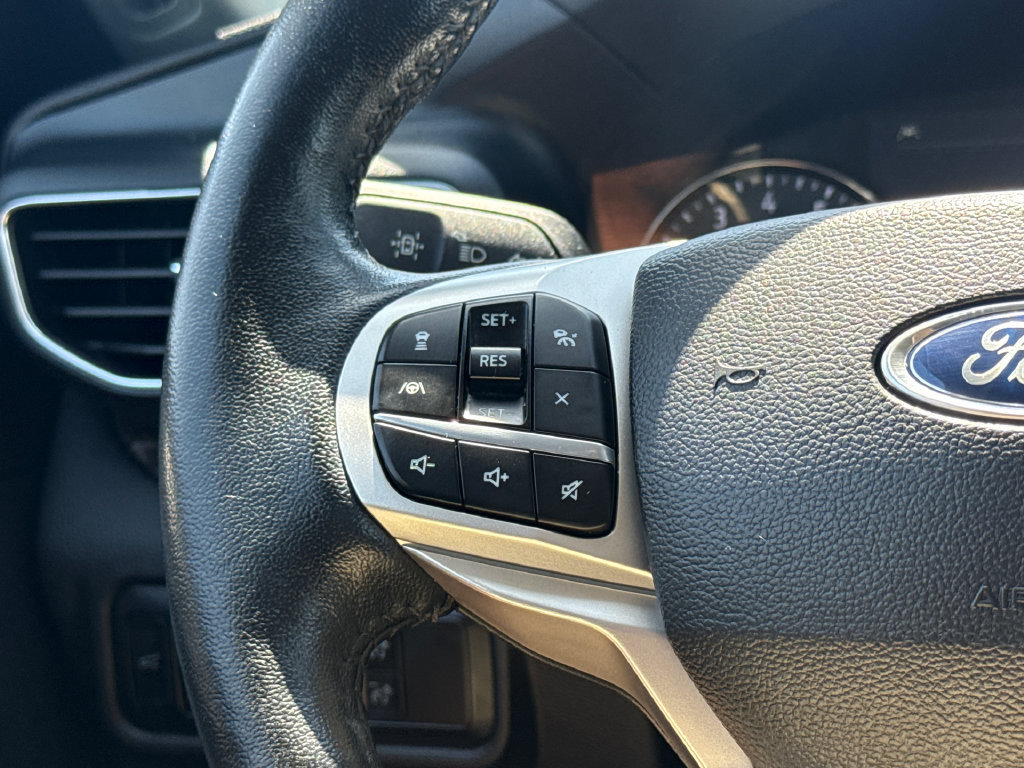 Used 2023 Ford Explorer Limited RWD image 28