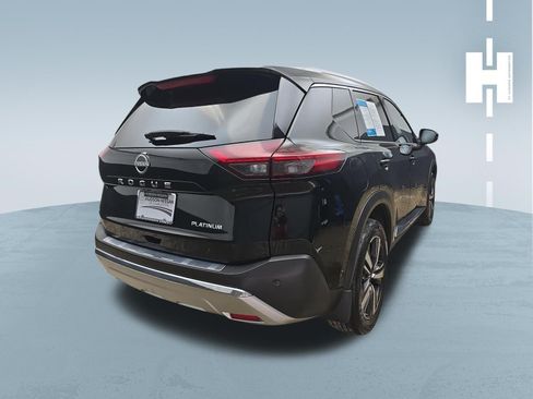 Used 2023 Nissan Rogue Platinum FWD image 4