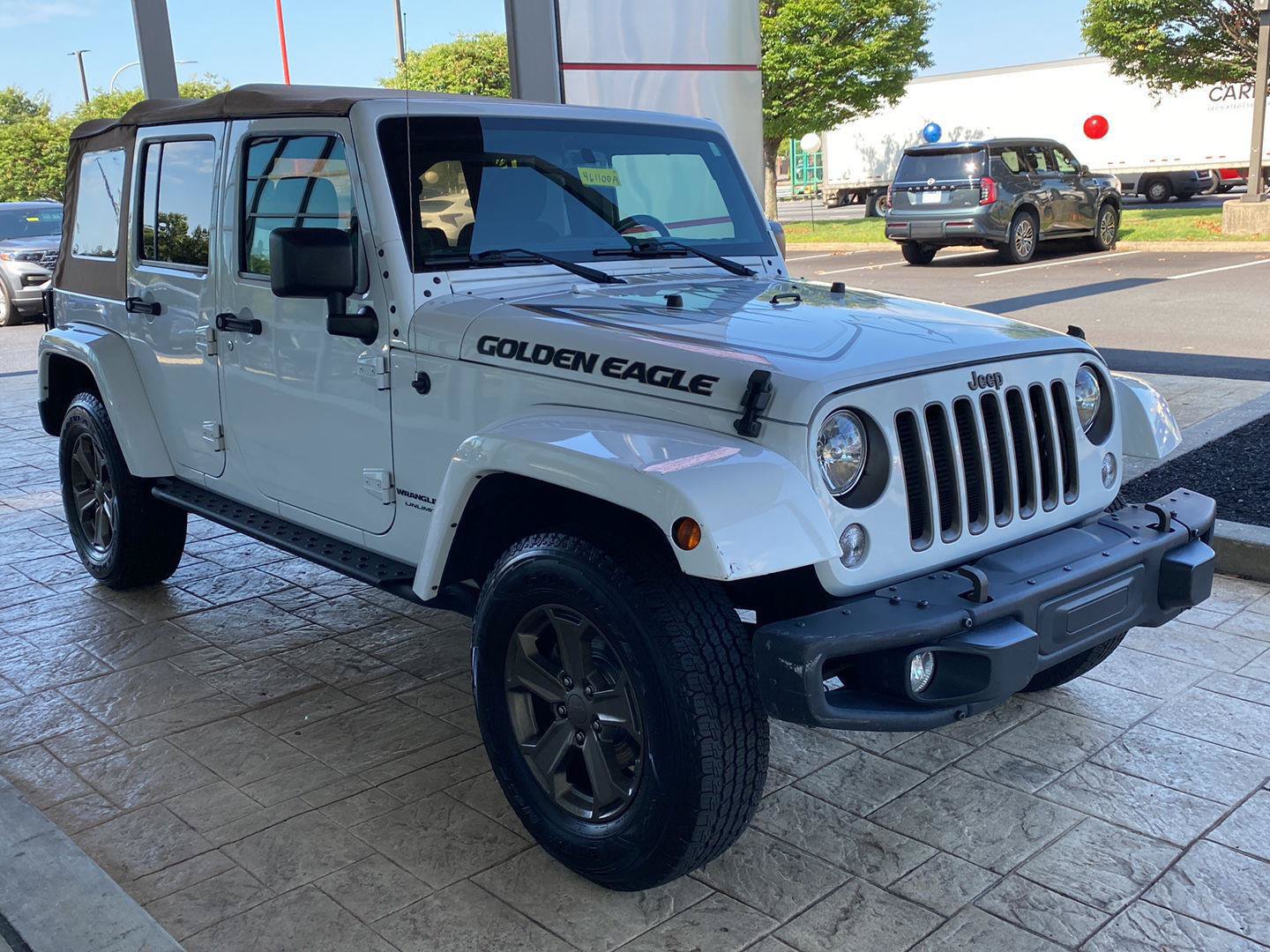 Used 2018 Jeep Wrangler Unlimited Sport AWD/4WD image 4