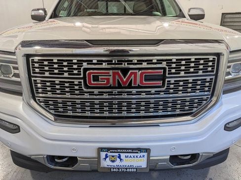 Used 2017 GMC Sierra 1500 Denali w/ Denali Ultimate Package image 51