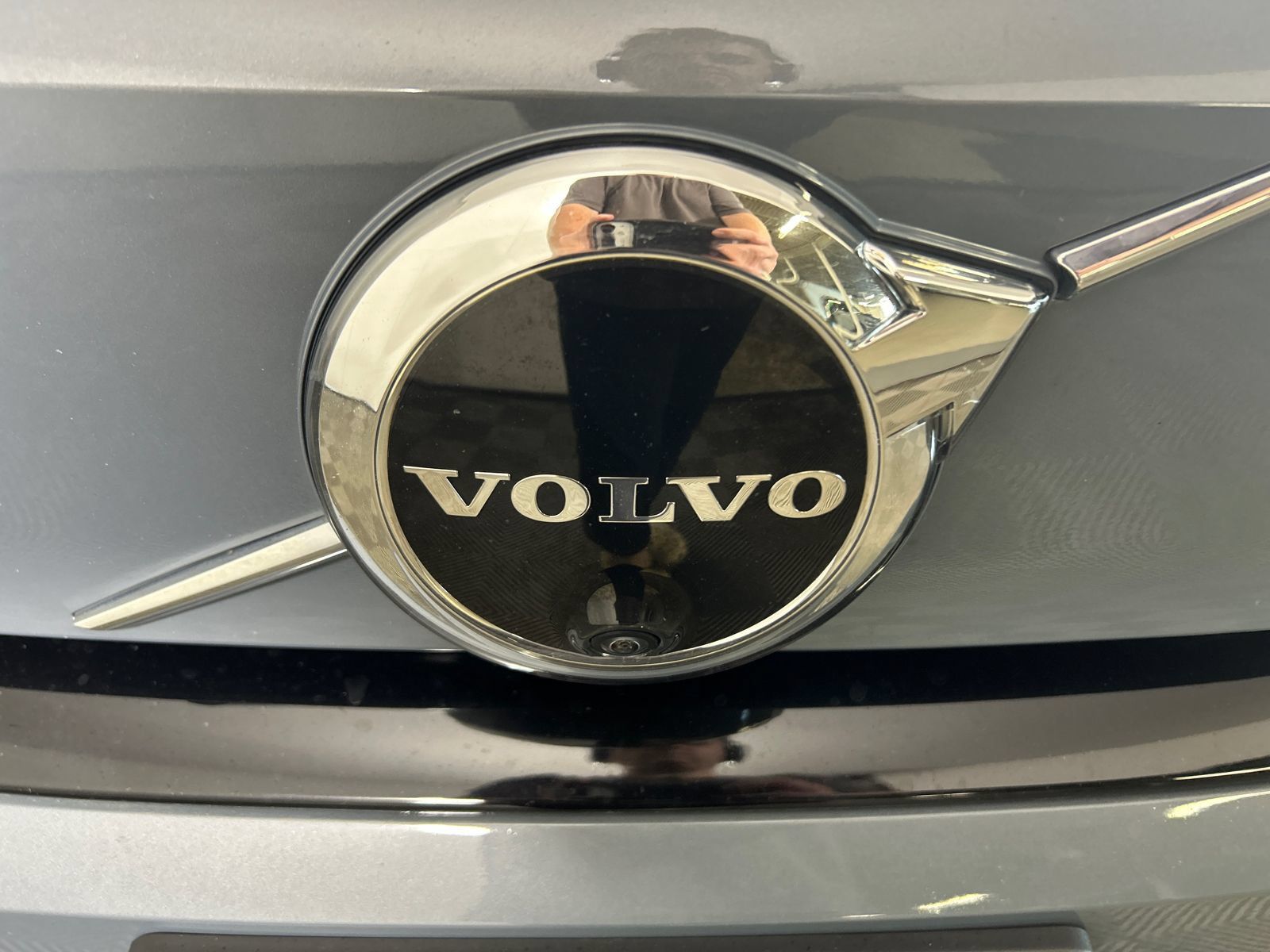 Used 2023 Volvo C40 P8 Recharge Plus AWD/4WD image 8