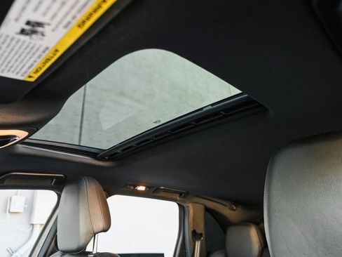 Used 2011 Porsche Cayenne image 22