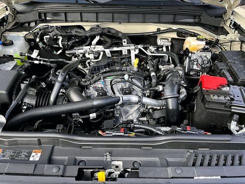 New 2025 Ford Bronco Big Bend AWD/4WD image 13