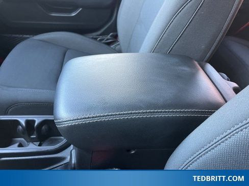 Used 2021 Jeep Wrangler Unlimited Sahara w/ Cold Weather Group image 34