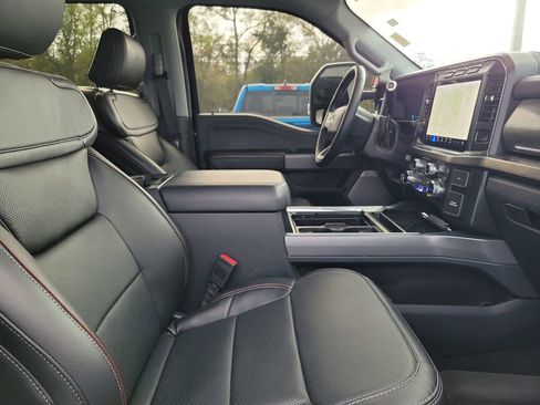 Used 2024 Ford F250 Lariat w/ Lariat Ultimate Package image 34