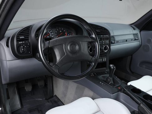 Used 1995 BMW M3 Coupe image 49