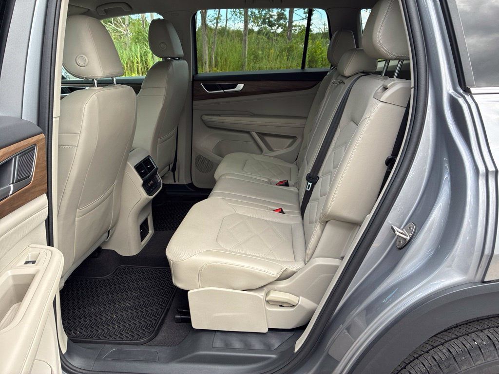 Used 2024 Volkswagen Atlas SE AWD/4WD image 69