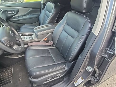 Used 2019 Nissan Murano SV w/ Premium Package AWD/4WD image 13