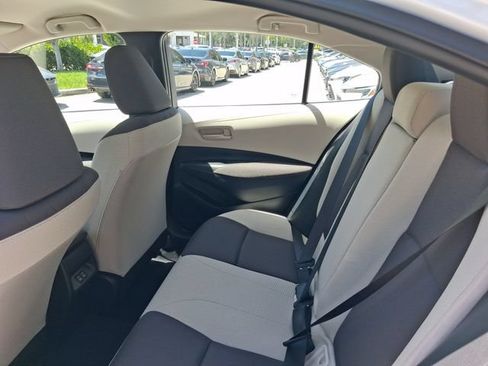 Used 2026 Toyota Corolla LE FWD image 6