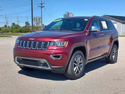 Used 2020 Jeep Grand Cherokee Limited AWD/4WD image 2
