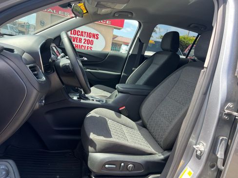 Used 2024 Chevrolet Equinox LT w/ Driver Convenience Package AWD/4WD image 14