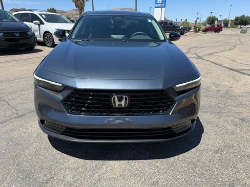 Used 2025 Honda Accord SE image 2