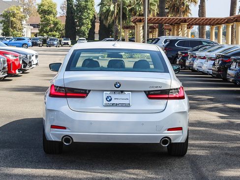 Used 2024 BMW 330i Sedan image 5