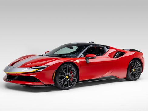 Certified 2021 Ferrari SF90 Stradale AWD/4WD image 5