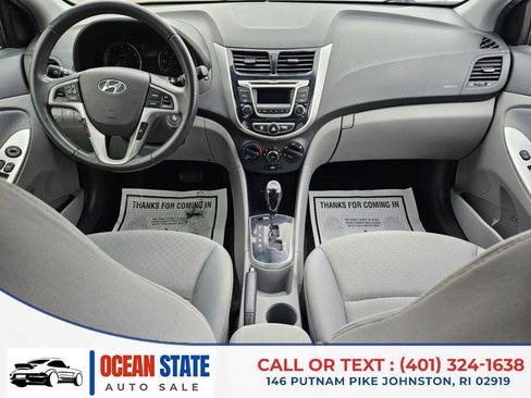 Used 2014 Hyundai Accent SE w/ Option Group 3 image 15
