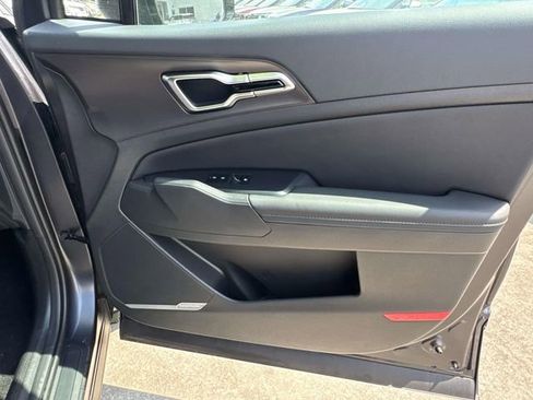 New 2026 Kia Sportage SX FWD image 17