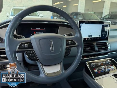 Used 2023 Lincoln Navigator L Black Label AWD/4WD image 12