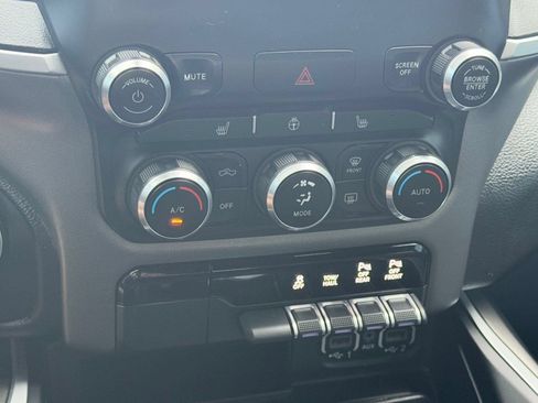 Used 2022 RAM 1500 Big Horn w/ Night Edition AWD/4WD image 20