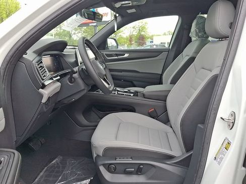 New 2026 Volkswagen Atlas Cross Sport SEL AWD/4WD image 9