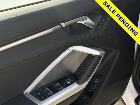 Used 2025 Audi Q3 2.0T Premium w/ Convenience Package image 17
