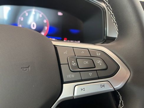 New 2026 Volkswagen Taos S image 10