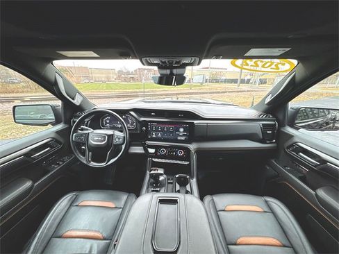 Used 2022 GMC Sierra 1500 AT4 w/ AT4 Premium Package image 21