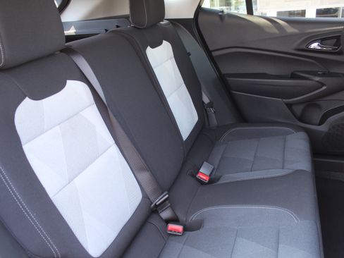 New 2026 Chevrolet Trax LS w/ LS Convenience Package FWD image 13