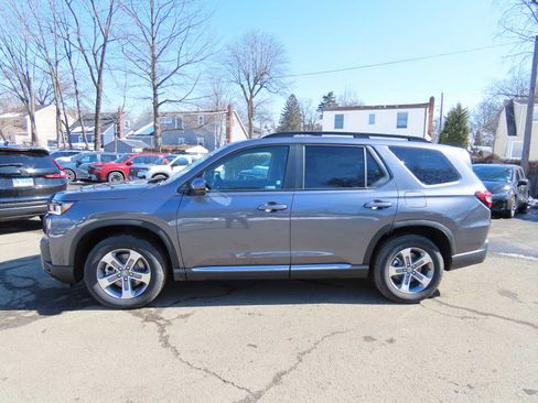 New 2026 Honda Pilot EX-L image 3