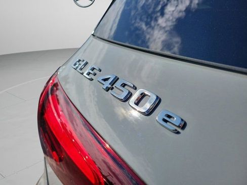 Used 2025 Mercedes-Benz GLE 450e 4MATIC w/ Winter Package image 6