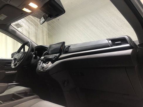 Used 2019 Honda Odyssey EX image 13